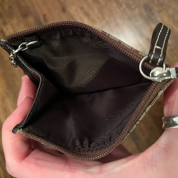 Vintage Coach Logo Card Case - Picture 3 of 3